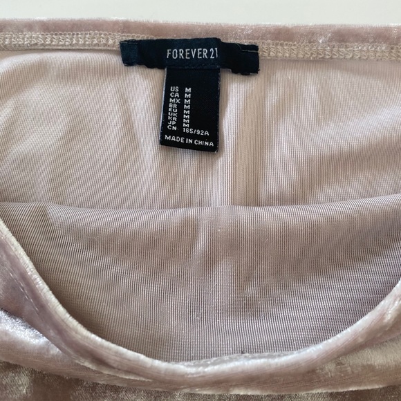 Forever 21 Crushed Velvet Off Shoulder Top - Picture 5 of 5